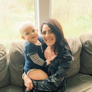 Meet your Posher, Hayley